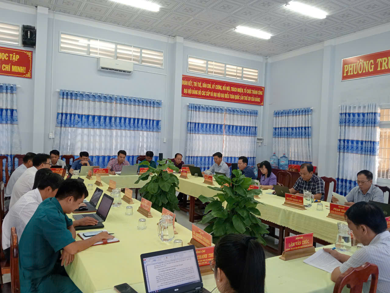 Đảng ủy phường Trường Long Hòa tổ chức Hội nghị sơ kết công tác tháng 10 và triển khai phương hướng, nhiệm vụ tháng 11 năm 2025