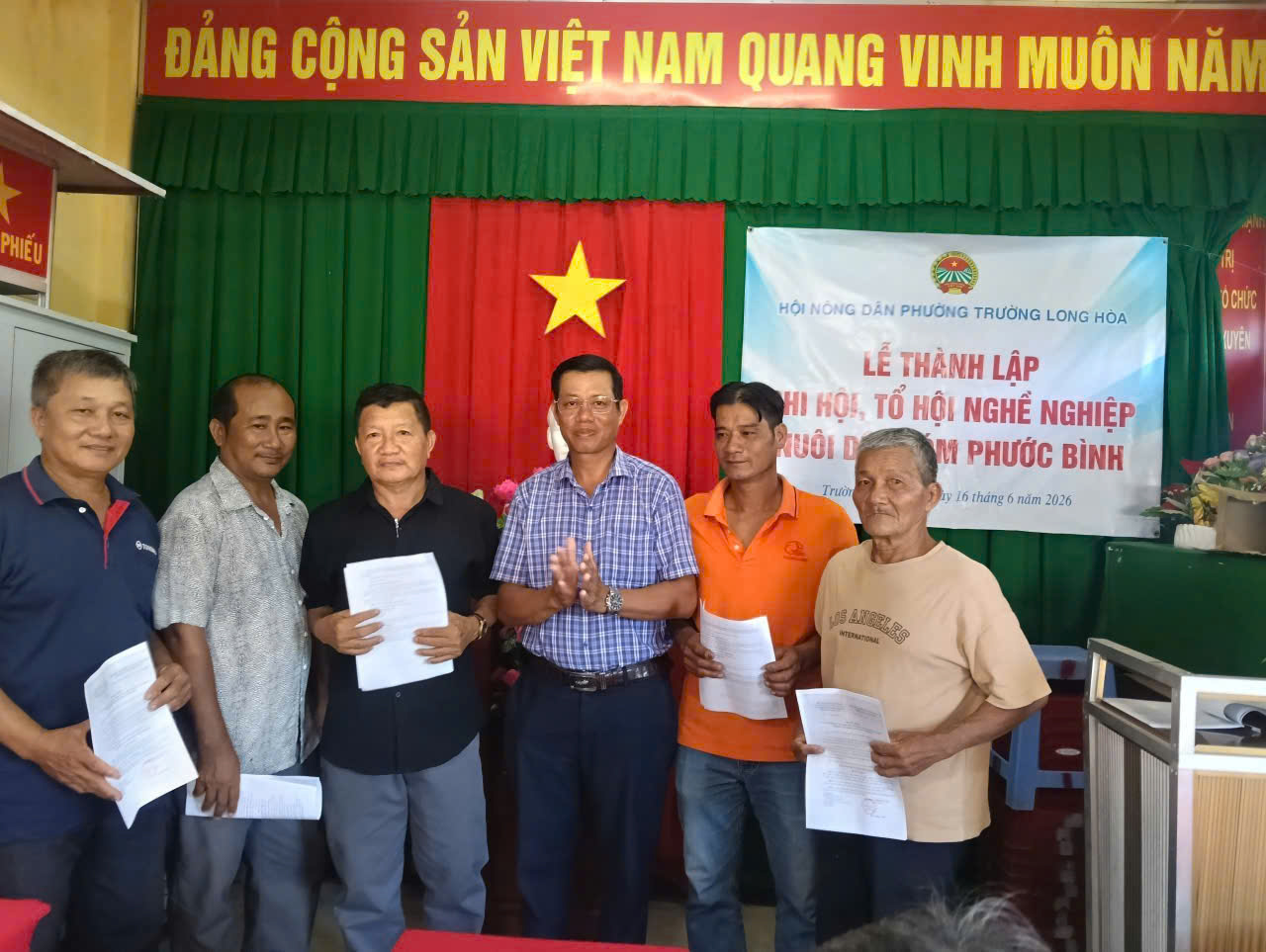 HỘI NÔNG DÂN PHƯỜNG TRƯỜNG LONG HÒA RA MẮT CHI HỘI NÔNG DÂN NGHỀ NGHIỆP NUÔI DÊ KHÓM PHƯỚC BÌNH