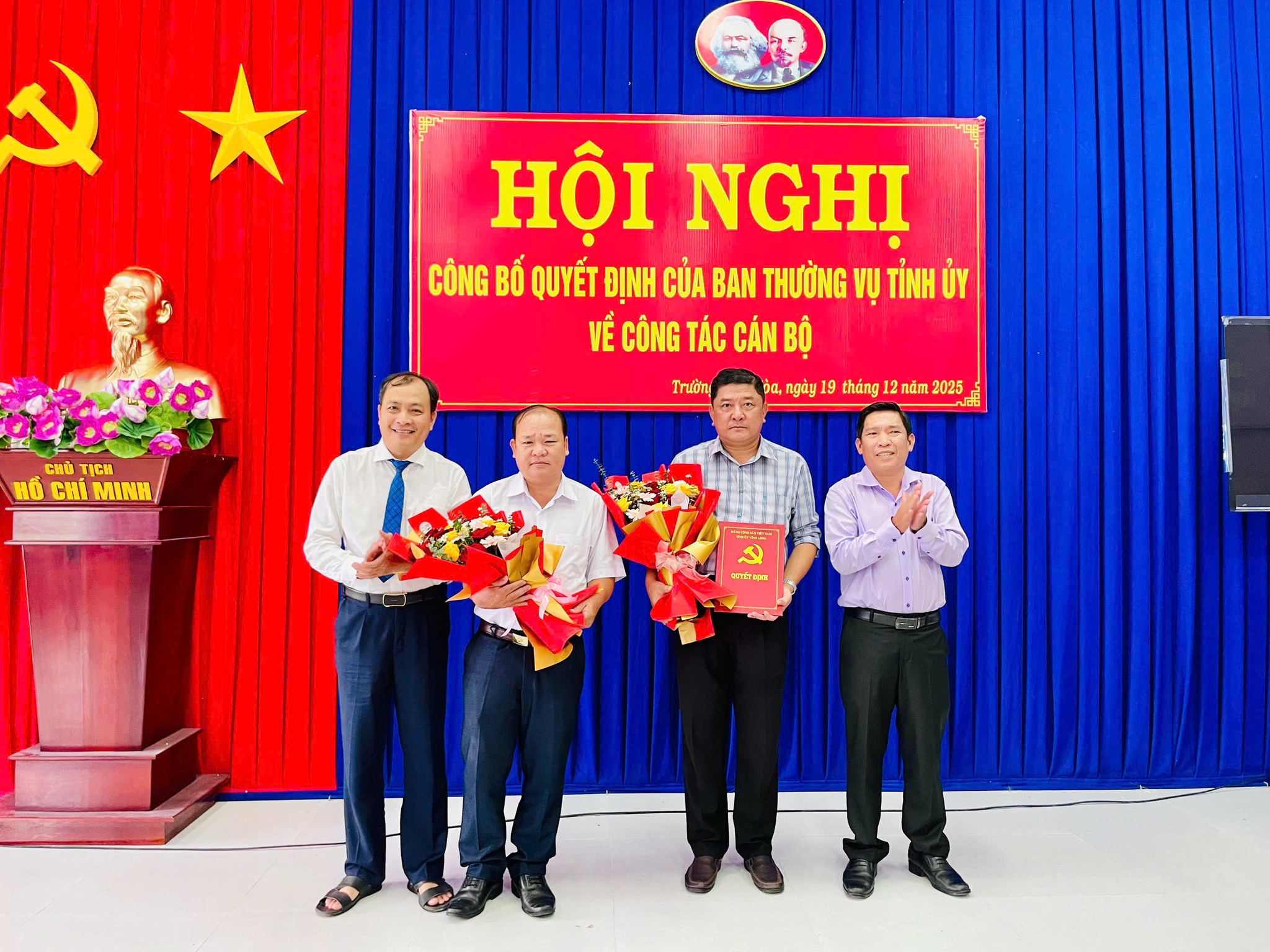 Đảng ủy phường Trường Long Hòa tổ chức Hội nghị công bố Quyết định của Ban Thường vụ Tỉnh ủy về công tác cán bộ